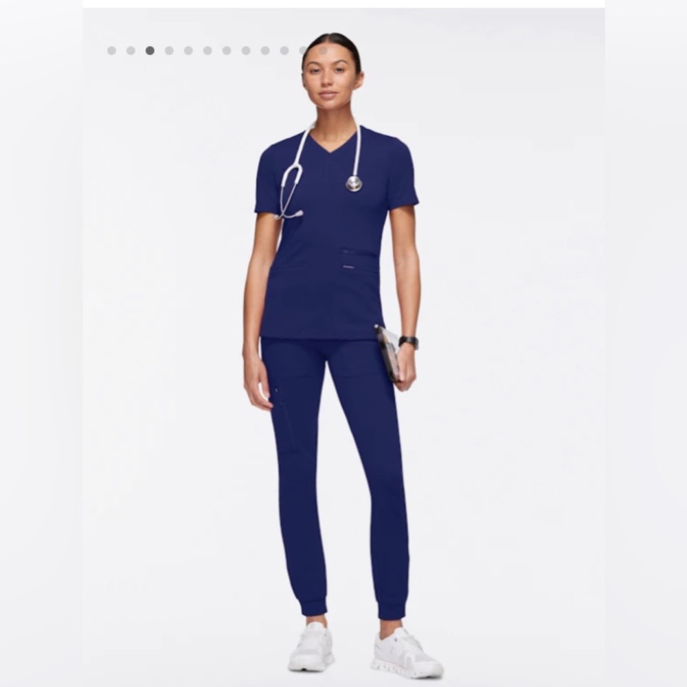 NWT Jaanuu 10 Pocket Scrub Bottoms Size S